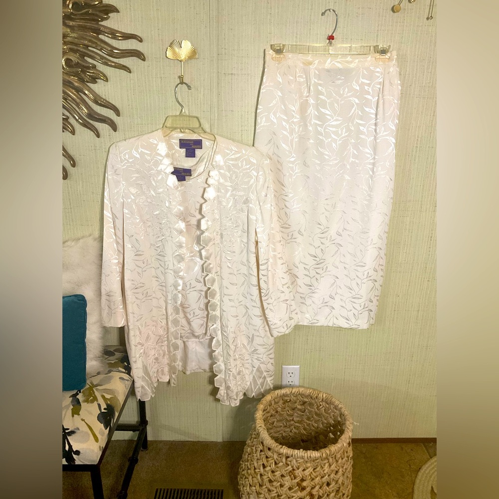 Blessings From Heaven Womens Plus White Skirt Suit, Embroidery, Blazer 18W